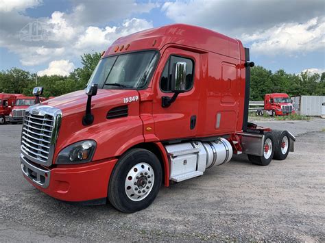 Truckpaper freightliner - Oct 25, 2023 · Browse a wide selection of new and used Heavy Duty Trucks for sale near you at TruckPaper.com. Find Trucks from FREIGHTLINER, ... 2015 freightliner CASCADIA 125 455hp ... 